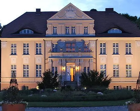 Sunday Ruegen - & Splash Erlebniswelt Tatil Evi Sagard
